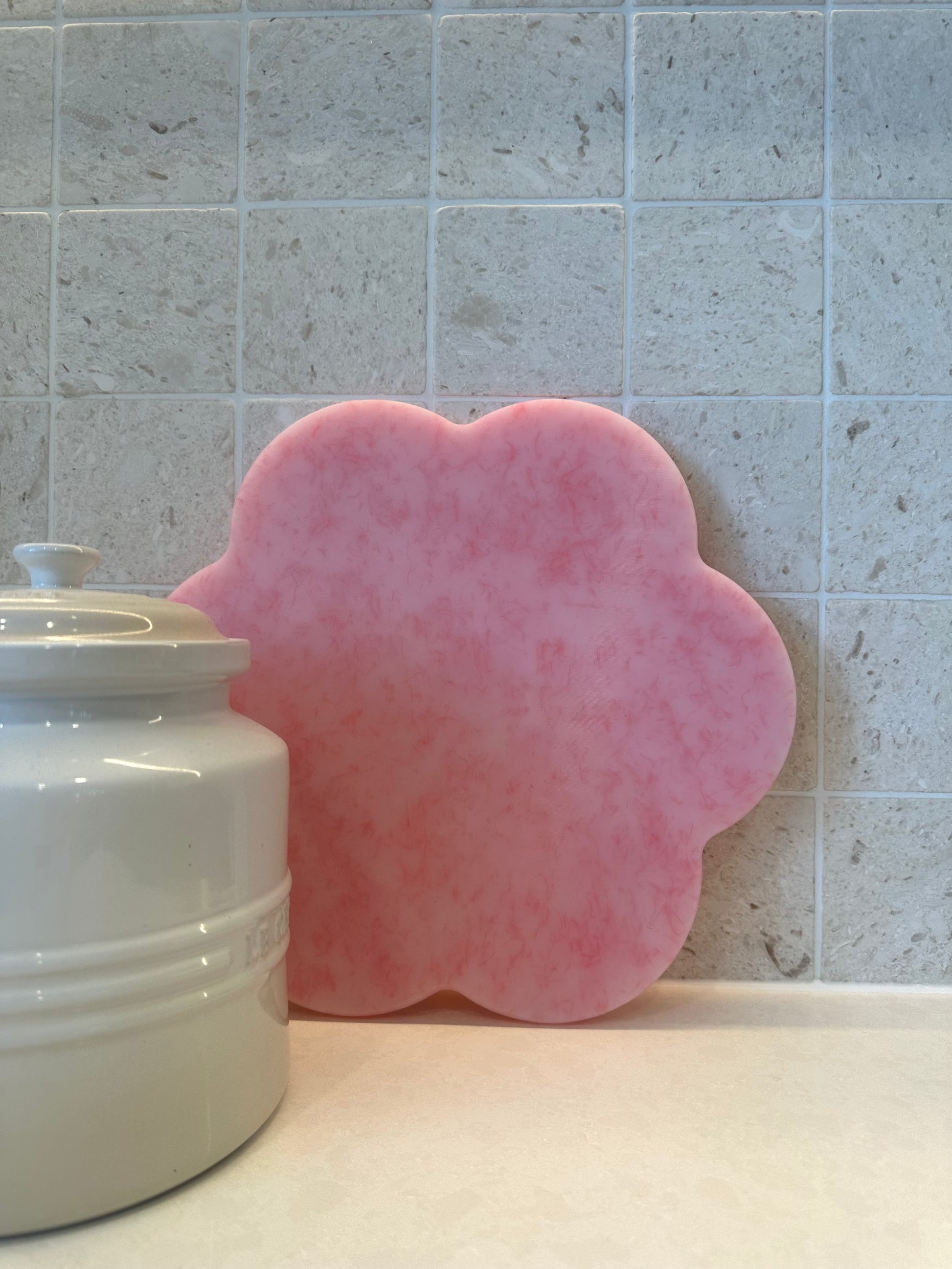 Pink flower-shaped chopping board