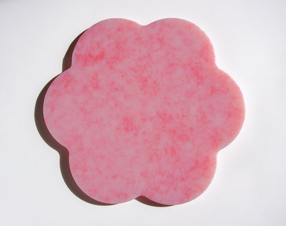 Pink flower-shaped chopping board